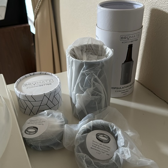 NWT Brumate Hopsulator Bott'l - Picture 4 of 5